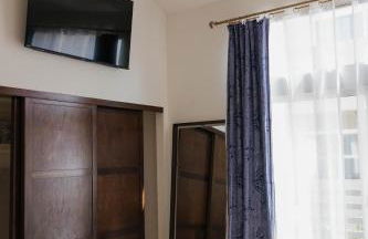 Stylish PB Townhome, Walk to Bay, and Balcony - Foto 34