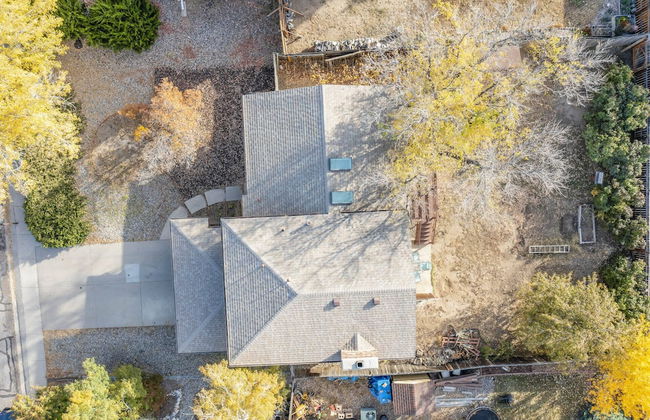 4BR Central Location & Near Parks! - Photo 60