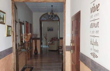 La Plazuela, casa andaluza con patio. - Foto 3