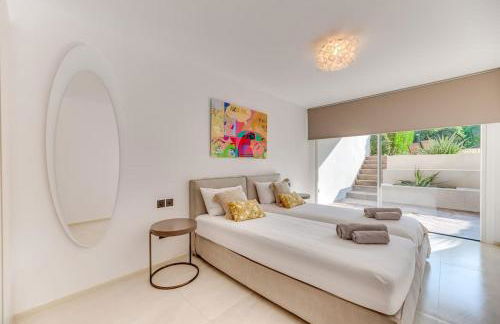 Luxury 5-Bedroom Townhouse in Puente Romano - Foto 28