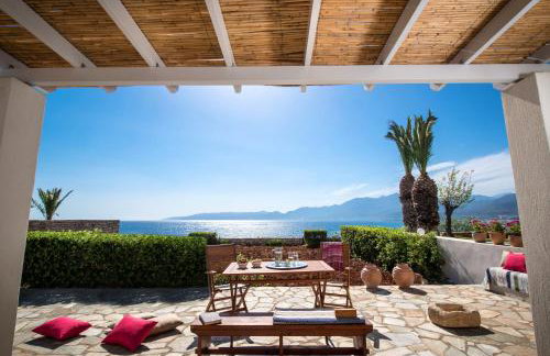 Almyra Seaside Villa with Private Pool - Sleeps 9 - Photo 8