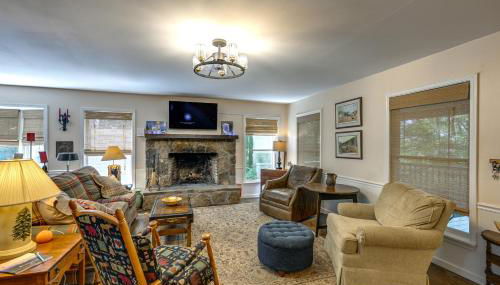 Near Highlands 36-Acre Scaly Mountain Lodge - Foto 5