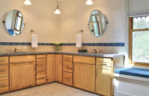 Awe Inspiring Mountain Lodge hot tub for large groups - Foto 58