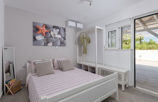 Casa Bianca Villa With Private Pool - Photo 3