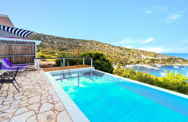 Coastal Paradise Found - Komis' Private Pool Retreat - Foto 73