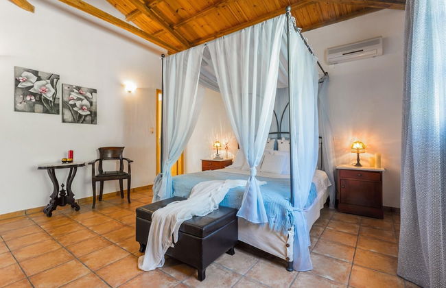 Villa Tassoula Large Private Pool Walk to Beach Wifi - 2830 - Foto 39