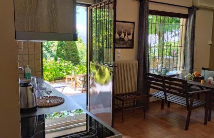 Stomio 4 Seasons Relaxing Apartment - Foto 14