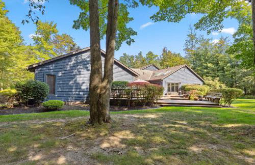 Great Group Getaway: Games Galore + Outdoor Oasis - Foto 27