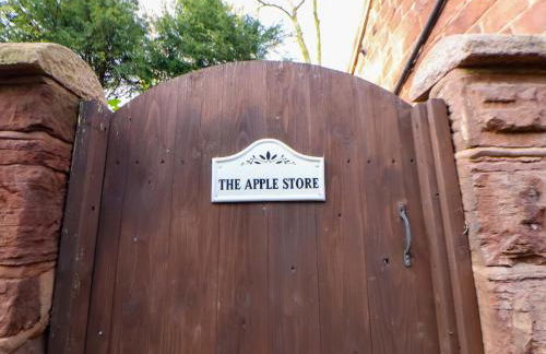 The Apple Store - Photo 3