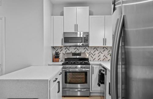 NFL Game-Day Base South Side near Acrisure - Foto 14