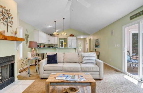 Reel Relaxed - Lakefront w/ Private Dock! - Foto 6