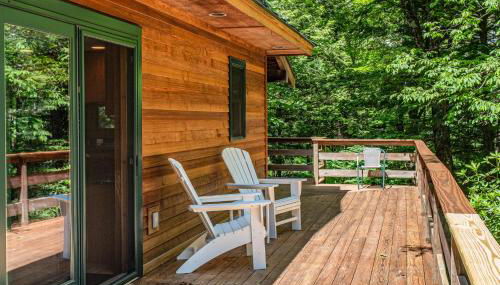 Coolidge Drive Retreat - Photo 2