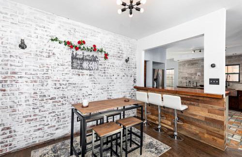 Modern Elegance Prime Location in Carrollton - Foto 7