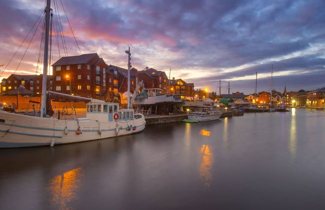 Cathedral Yard in Exeter - Foto 48