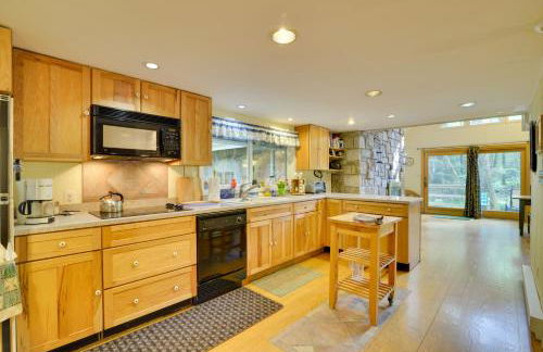 Secluded Stroudsburg Home - 5 Mi to Ski Resort - Foto 9