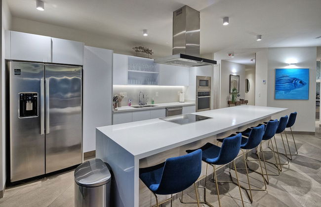 Luxury New Oceanfront Condo 5BR Sleeps 12 - Foto 15