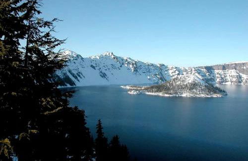 Peaceful Waterfront Log Cabin near Crater Lake National Forest, Oregon - Foto 3