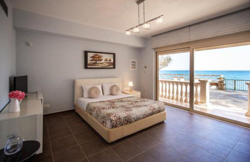 Luxury Beachfront Villa Margarita with Private Beach, Pool & Jacuzzi in Zakynthos - Foto 22