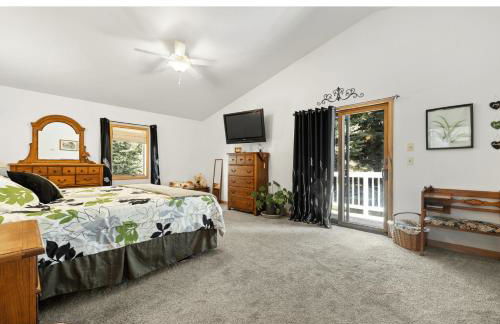 Ponderosa Hideaway-ATV, Hiking, Snowmobiling, Hunting & Casino Fun - Foto 14