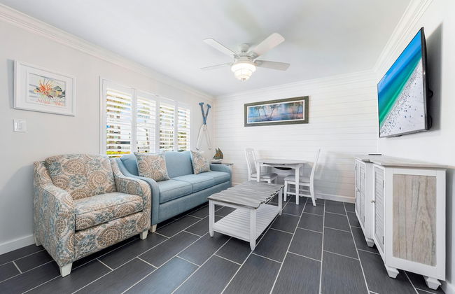 Gulf Holiday by Beachside Management - Photo 1