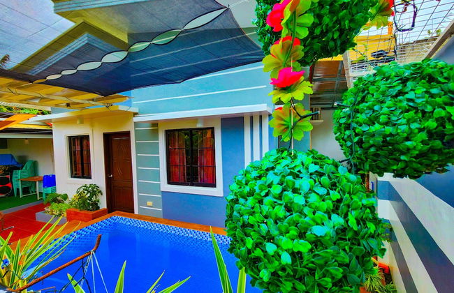 Serene 2BR Escape Poolside Bliss - Foto 20