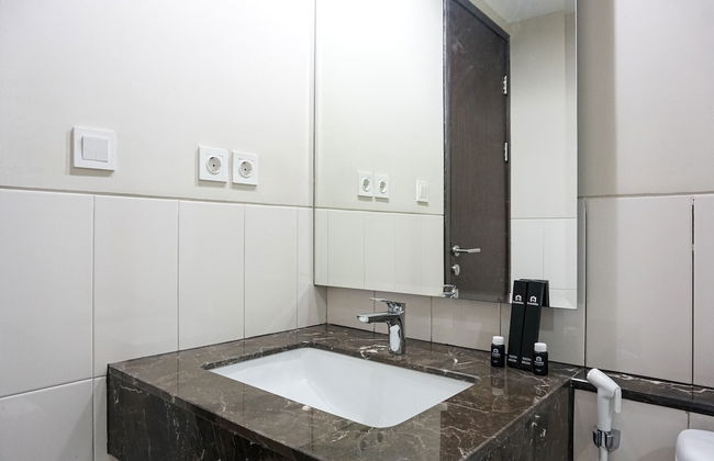 Cozy Studio Apartment at Nine Residence connected to Mall - Foto 14