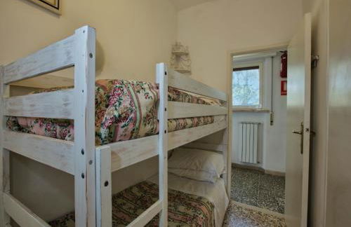 Huge Holiday Home in Marina di Castagneto Carducci near Sea - Foto 53