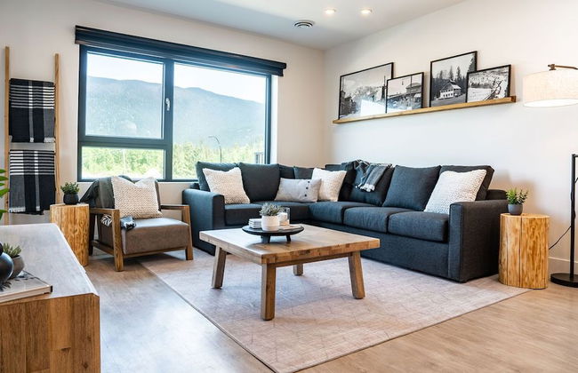 Ghost Peak by Revelstoke Vacations - Photo 1