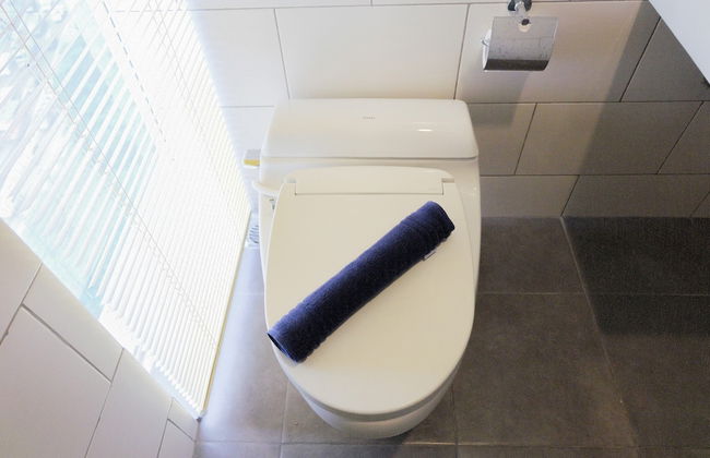 Big Size with City View @ 3BR Lexington Apartment - Photo 19