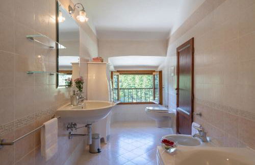 Villa Gerini Villa con Piscina e Ampi Spazi - Foto 28