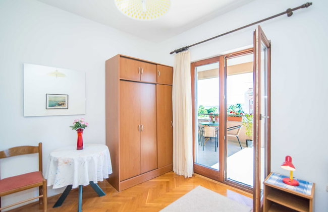 Comfortable Kastel Stafilic Apartment with Balcony - Two Bedroom Apartment with Balcony and Sea View - Foto 9