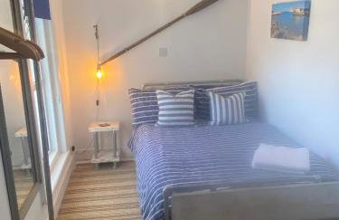 Isle 2-bed Retreat- Sleeps 4, Garden & Games Room - Foto 15