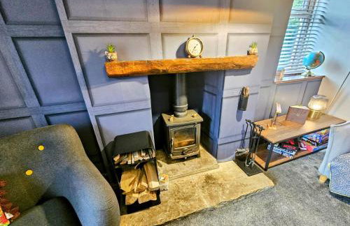 Large 3 bedroom home in the heart of Bingley - Foto 2