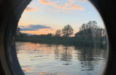 Stunning Classic Dutch Barge near Henley & Marlow - Foto 45