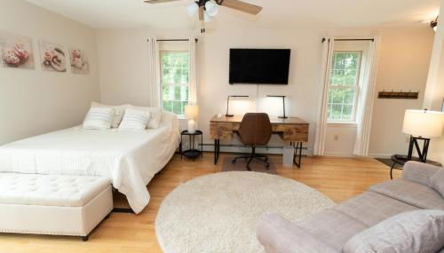 14mi to Mt. Snow! Arcade, Private Suite, King Bed! - Foto 4