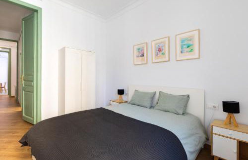 Modernist Family Apartment by PriorityVillas - Photo 6