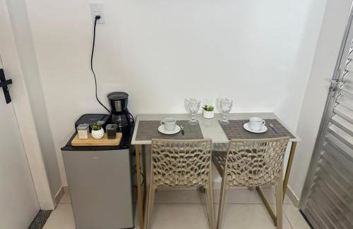 Suíte Elegante e Charmosa perto do IFF - Foto 3