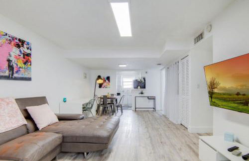 2B/2B, Free Parking, South Beach, 1 Block 2 Beach - Foto 1