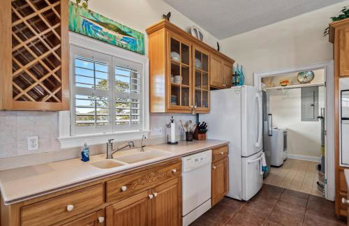 Toes in the Sand- a Gulf-Front Paradise - Foto 43