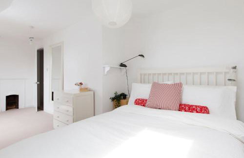 Secluded Rural Retreat Close to Beach - Sleeps 12 - Foto 70