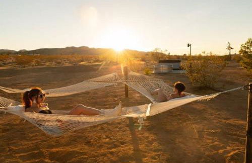 Dagger Tree Oasis l Integratron 5Bed and Cowboy Pool - Foto 4