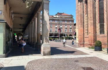 Bon Bon Luxury di piazza San Secondo - Foto 36