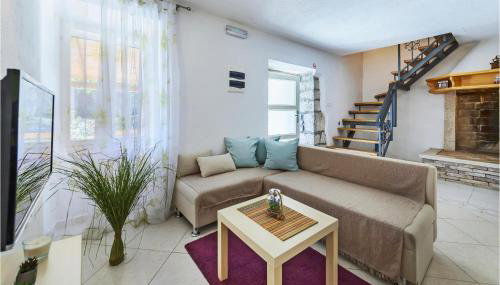 Four-Bedroom Holiday Home Labin With Sea View 08 - Foto 4