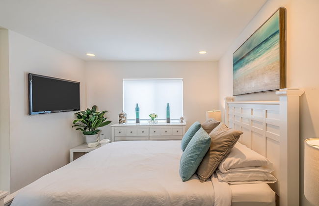 Seaside Style by Avantstay Rooftop Walk to Beach Chic Design - Photo 23