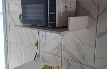 Kitnet Apto Aconchegante na praia do forte - Foto 8