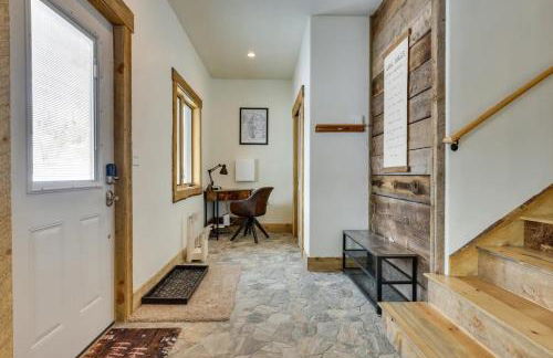 Luxe Cabin w/Hot Tub and Amazing Views - Foto 22