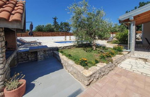 3 Bedroom Cozy Home In Sukosan - Foto 14