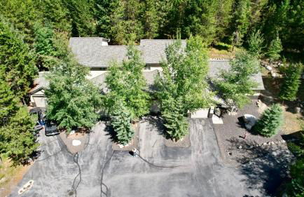 Grandmas Hideaway - walk to downtown, private hot tub, pet friendly with patio - Foto 36