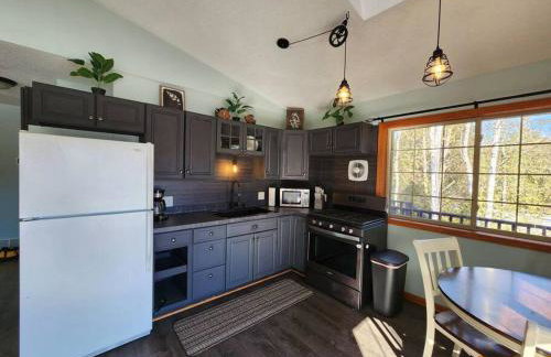 Riverfront~On ATV Trials~Near Mackinac Island - Foto 17