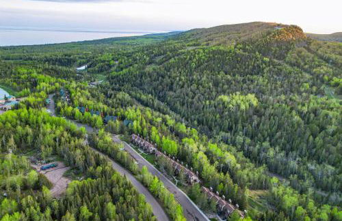 Lutsen Mountains Retreat with Resort Amenities! - Foto 33